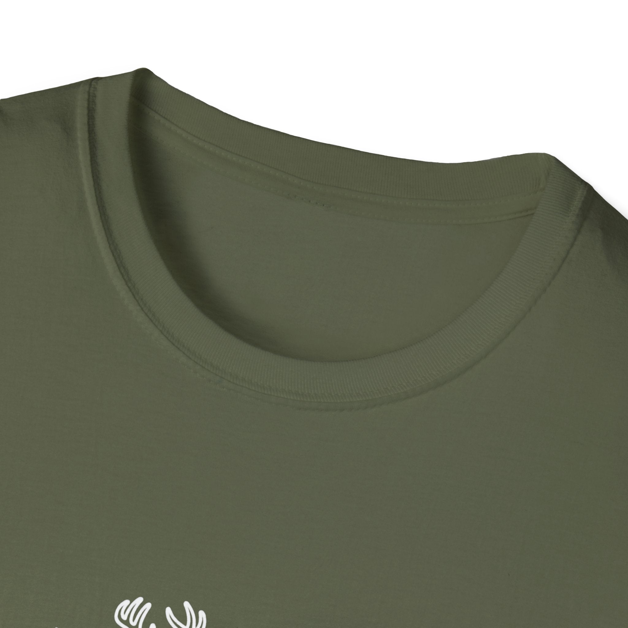 Buck Heartbeat Line T-Shirt | Deer EKG Graphic Tee