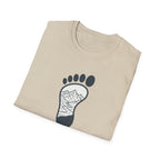 Leave No Trace footprint T-Shirt | Hiking mountain print