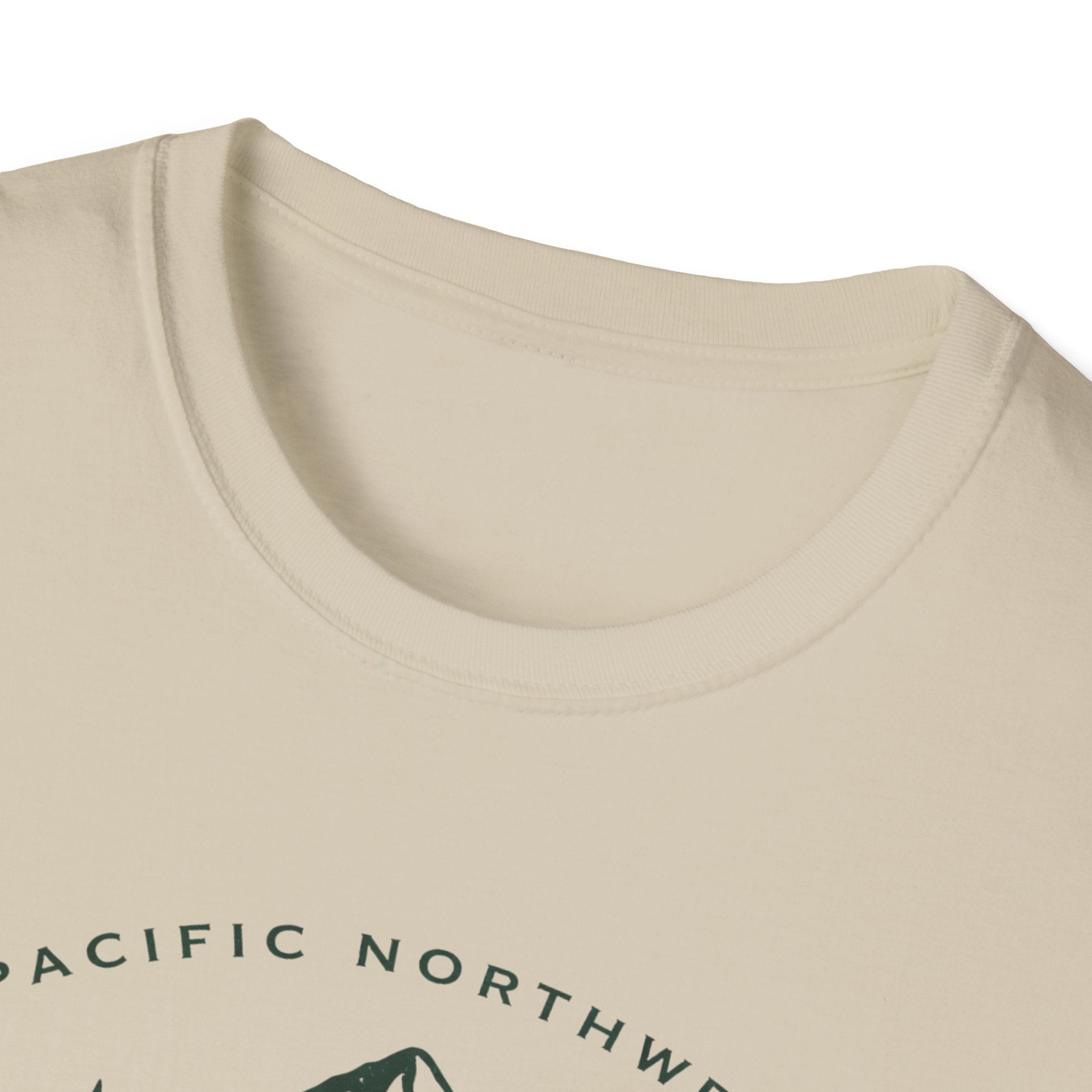Trail Seeker Mountain Graphic T-Shirt | Pacific Northwest Hiking Tee